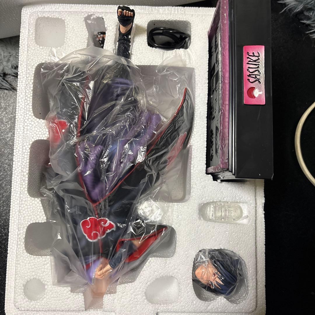 NARUTOナルト 暁 うちはサスケ フィギュア