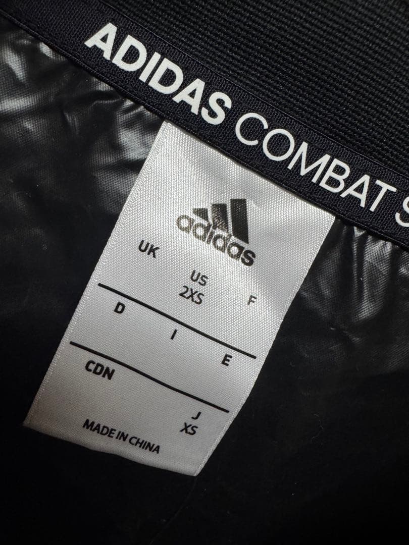 ほぼ未使用品 Adidas アディダス ナイロン ピステ セットアップ XS