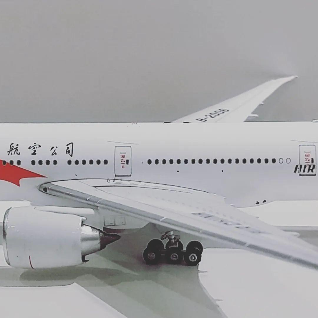 中国国際航空 B777-300 特別塗装機