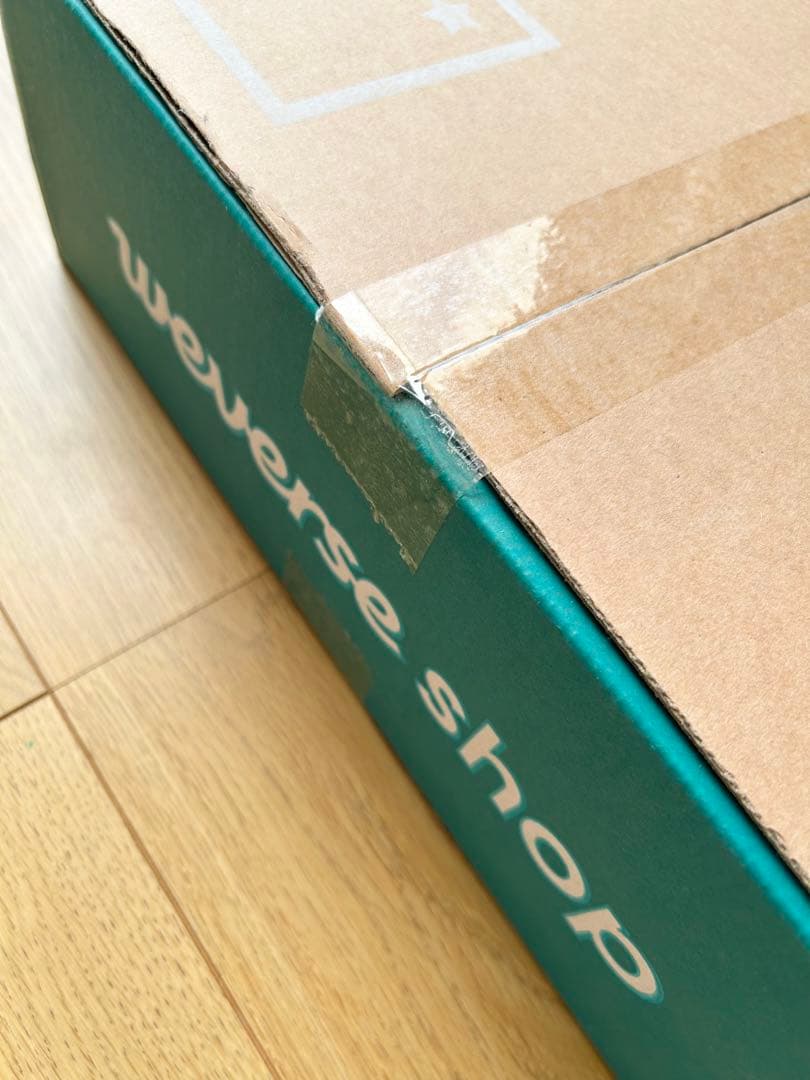 BTS MERCH BOX #17 マーチボックス V テヒョン トレカ入り
