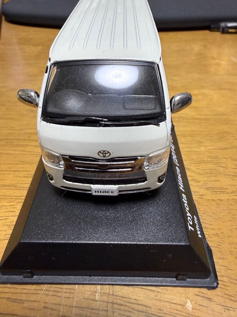KYOSHO トヨタハイエース1/43 訳あり