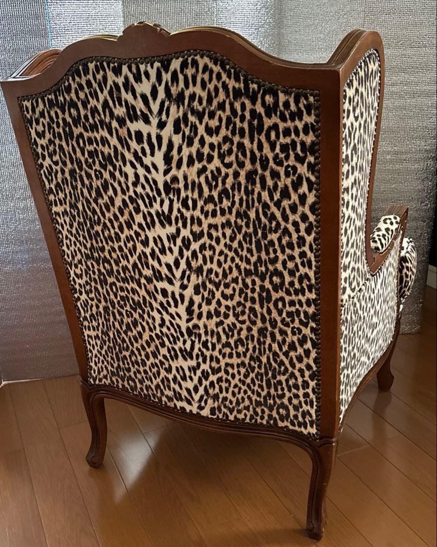 輸入家具　豹柄椅子