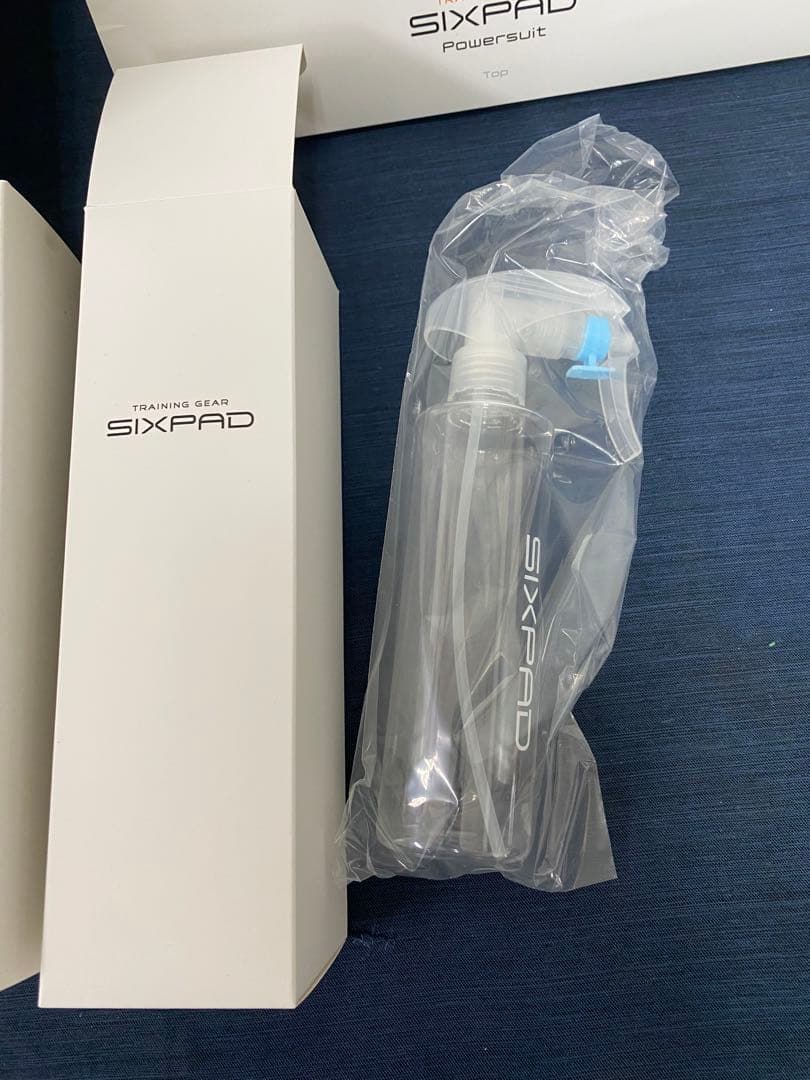 【美品】SIXPAD Powersuit トップ　L