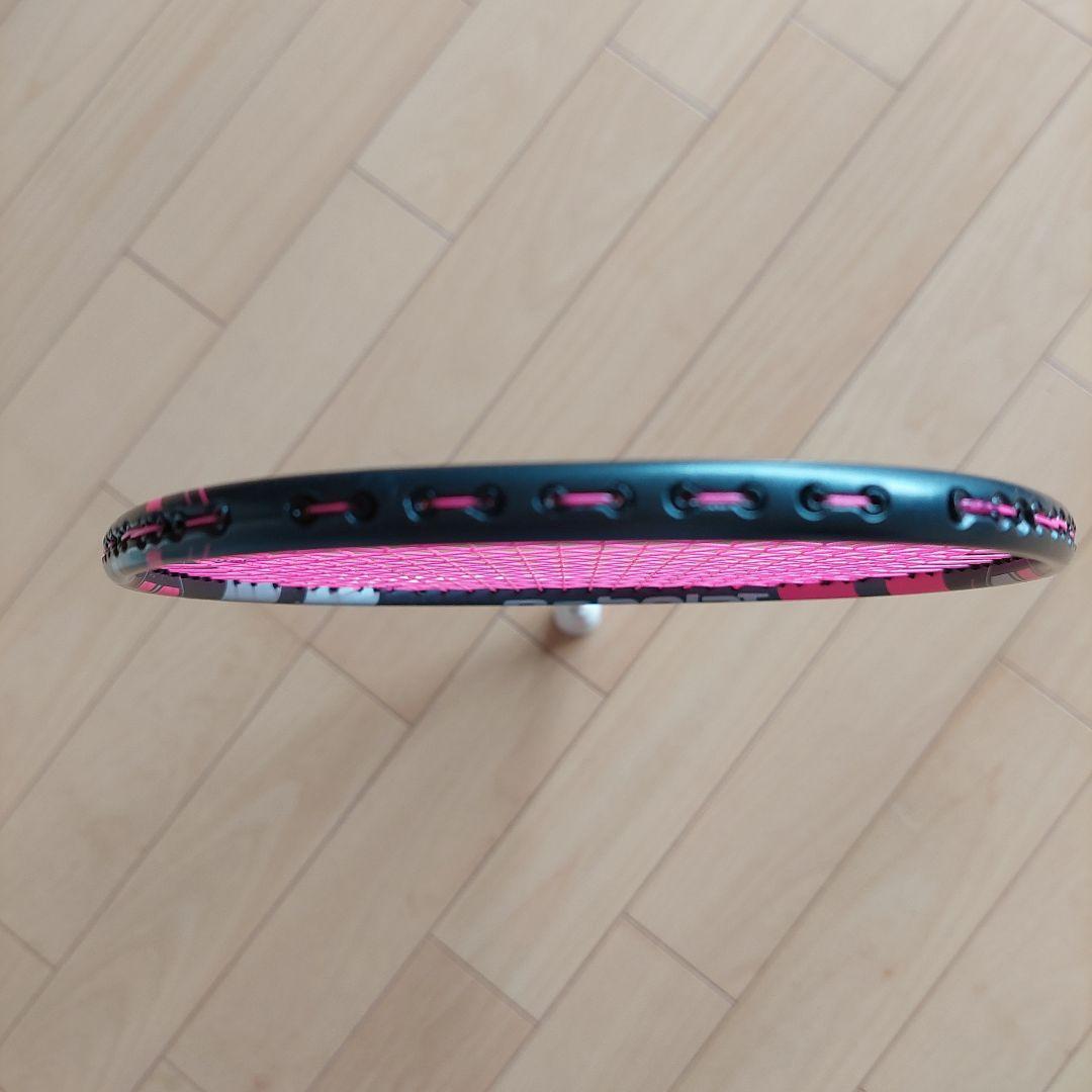 【美品】Babolat バボラバドミントンラケット 5U　ピンク