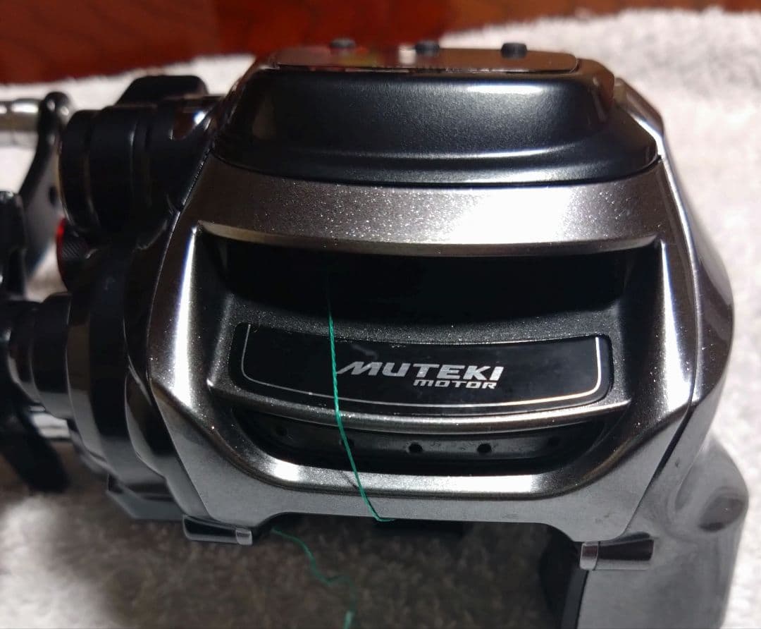 シマノ　17プレイズ 800 電動リール　程度良好　SHIMANO　03705