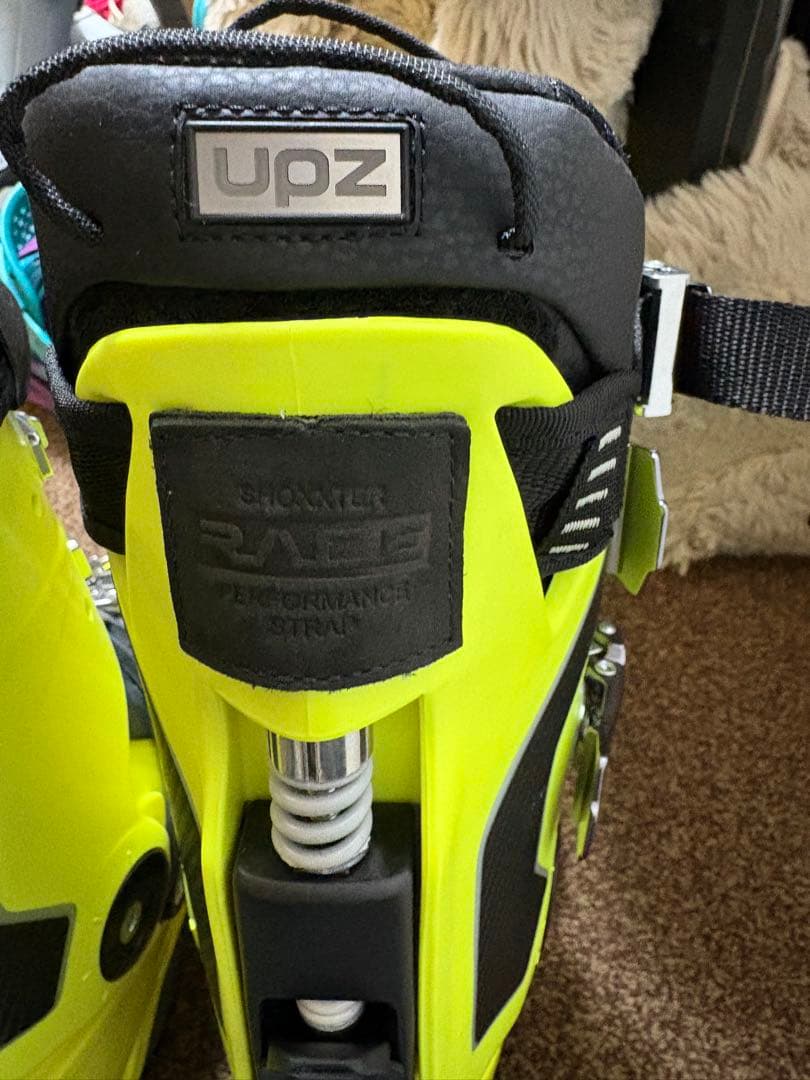 スキー UPZ RC12 Shoxxter