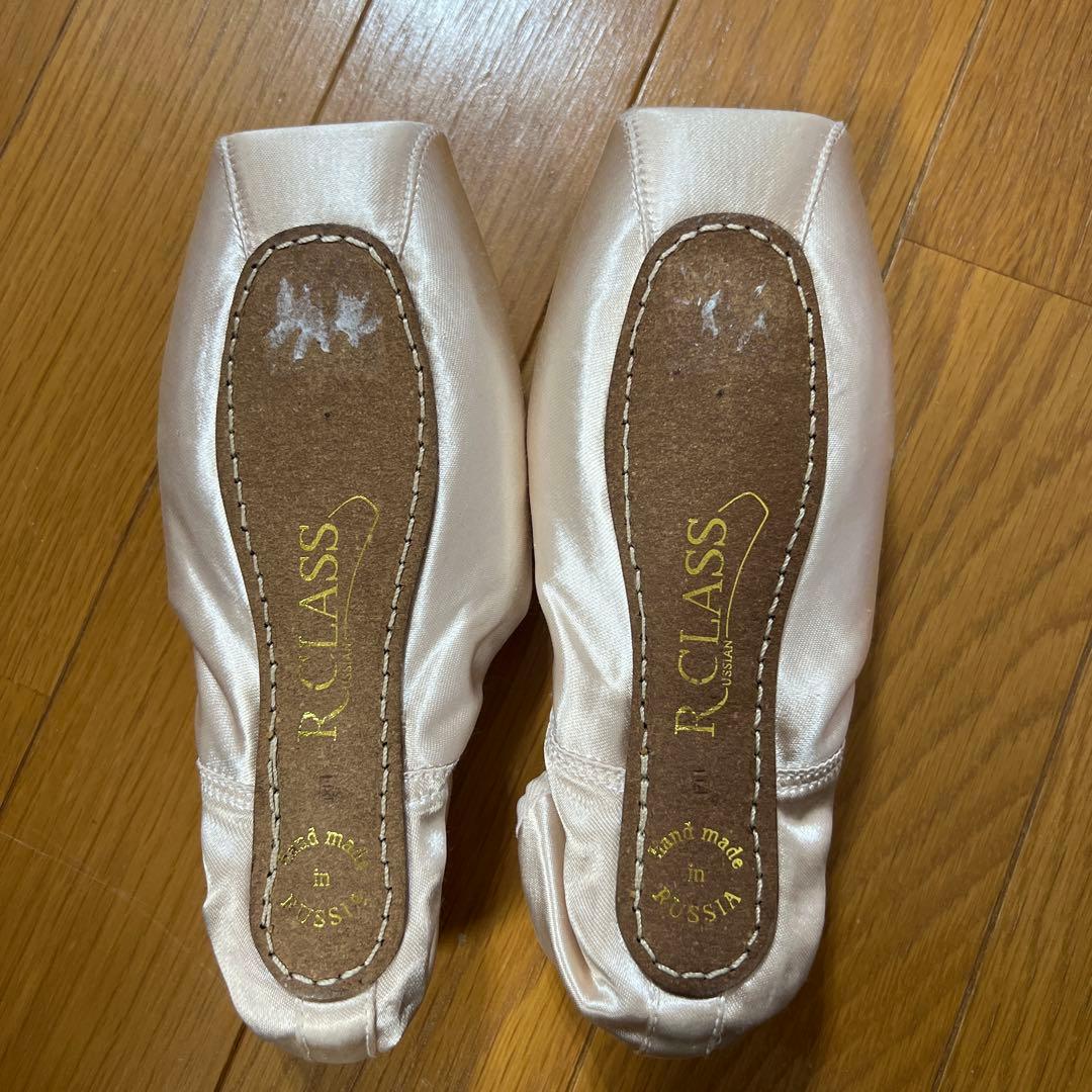 R CLASSトウシューズ