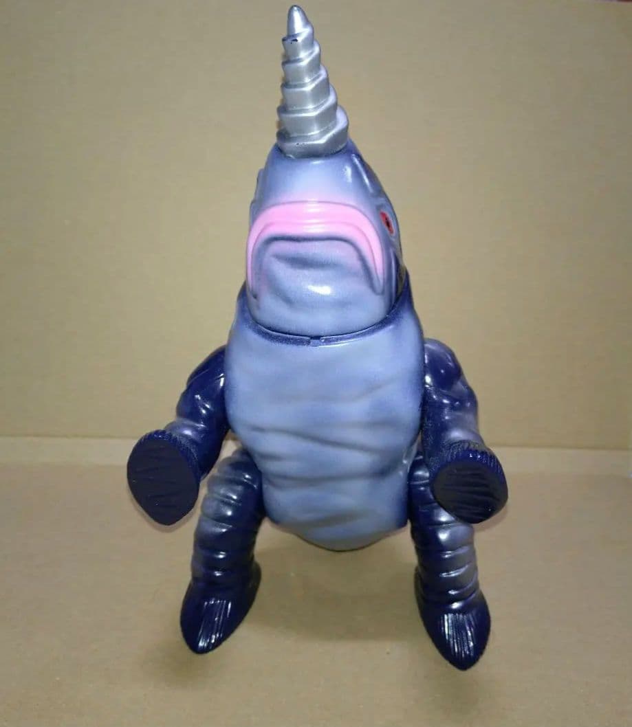 マーミット　グビラ