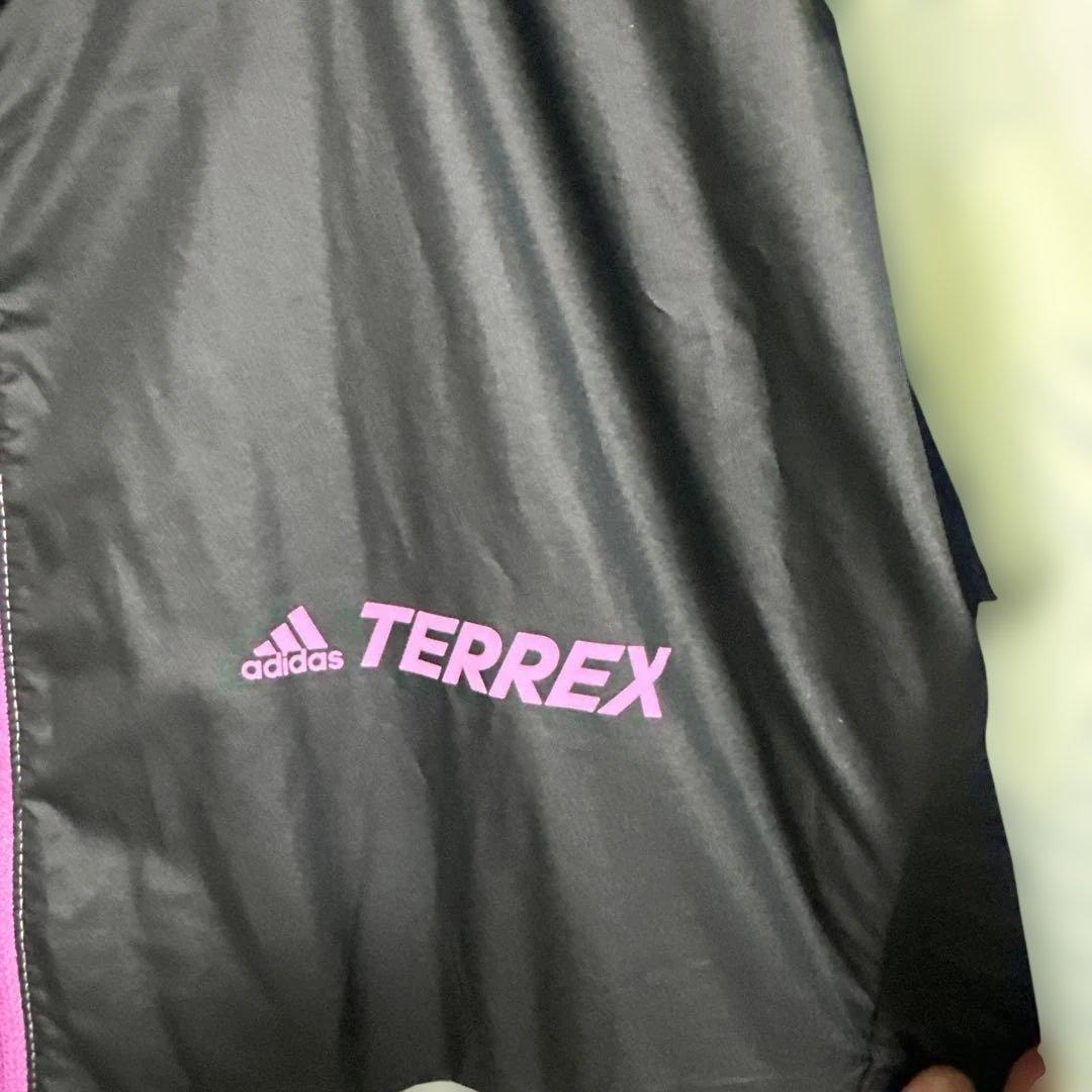 未使用 adidas TERREX ウィンドブレーカー　ナイロンジャケット　XL