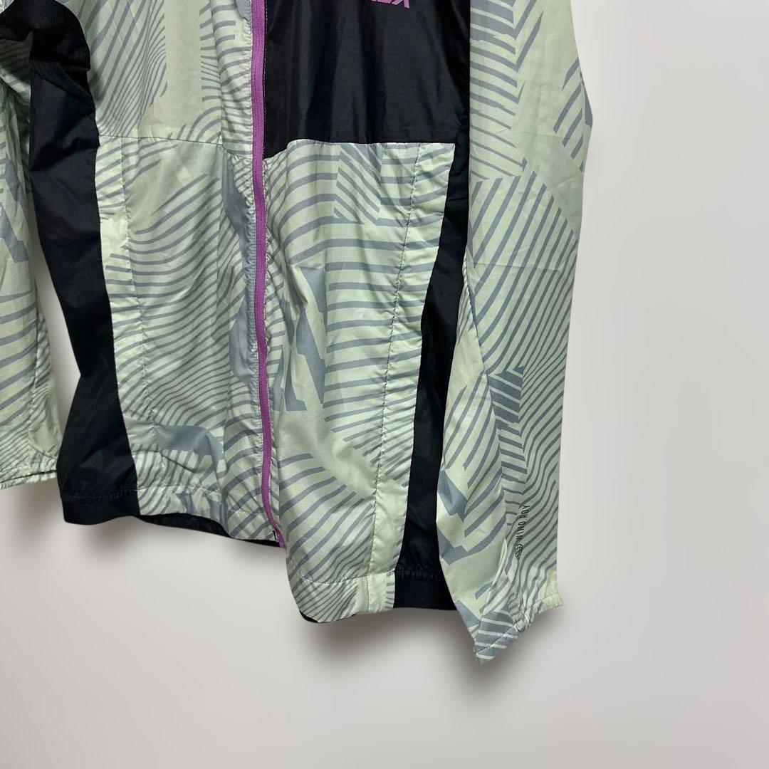 未使用 adidas TERREX ウィンドブレーカー　ナイロンジャケット　XL