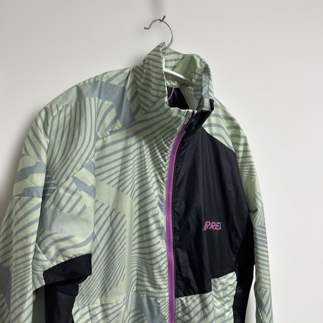 未使用 adidas TERREX ウィンドブレーカー　ナイロンジャケット　XL