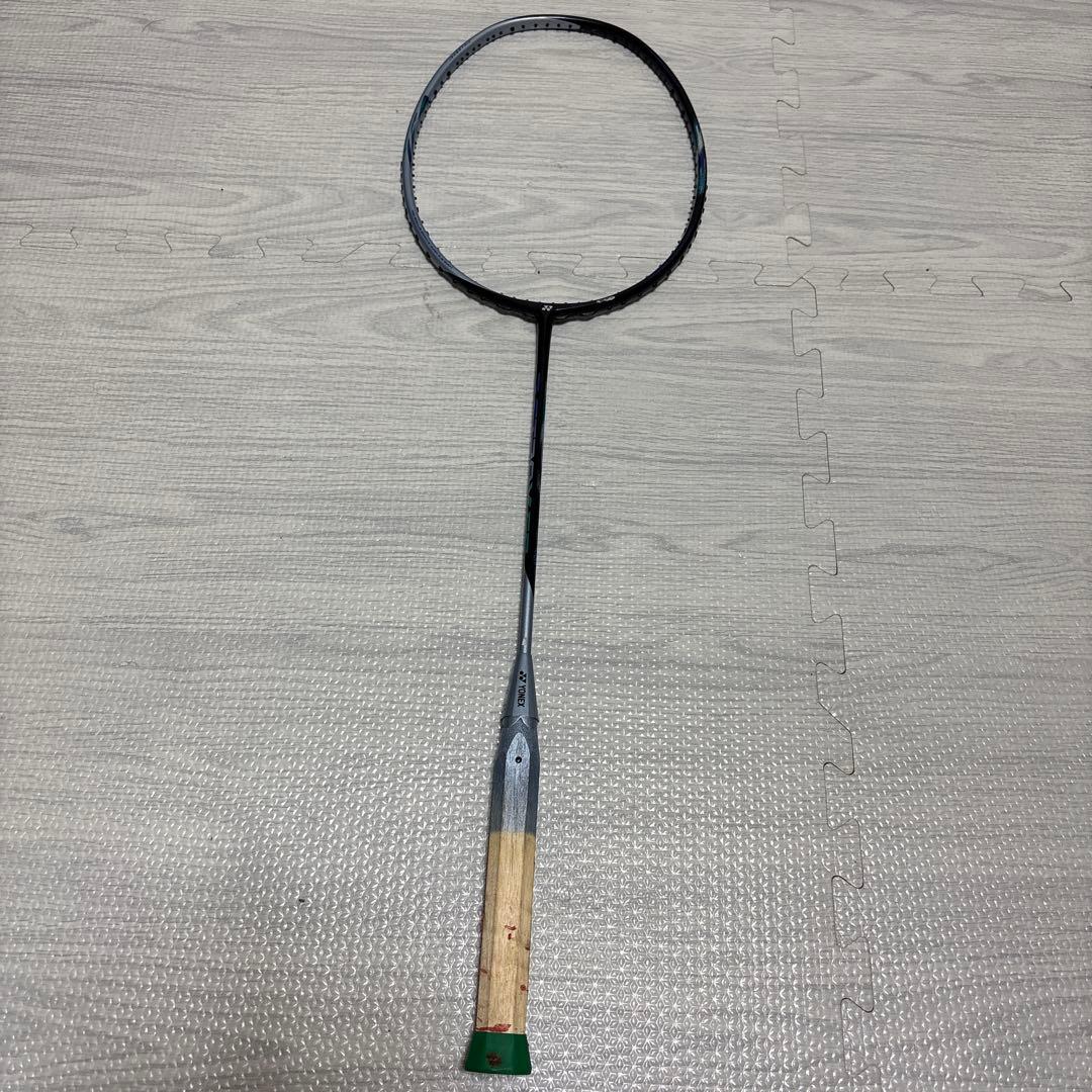 バドミントンラケット アストロクス55