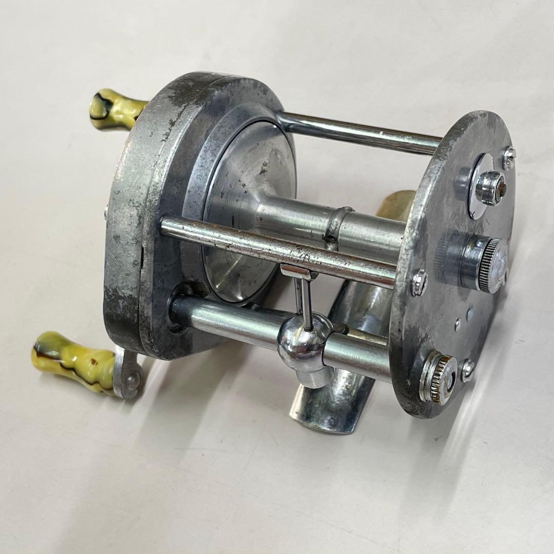 PFLUEGER SUPREME 1573 初期モデル