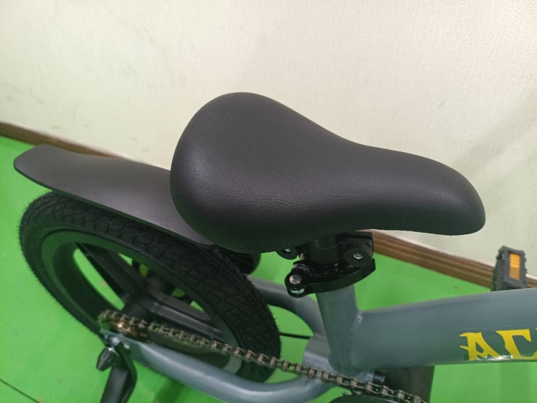 新品未使用 3in1 子供自転車 キックバイク 12インチ GRAY色