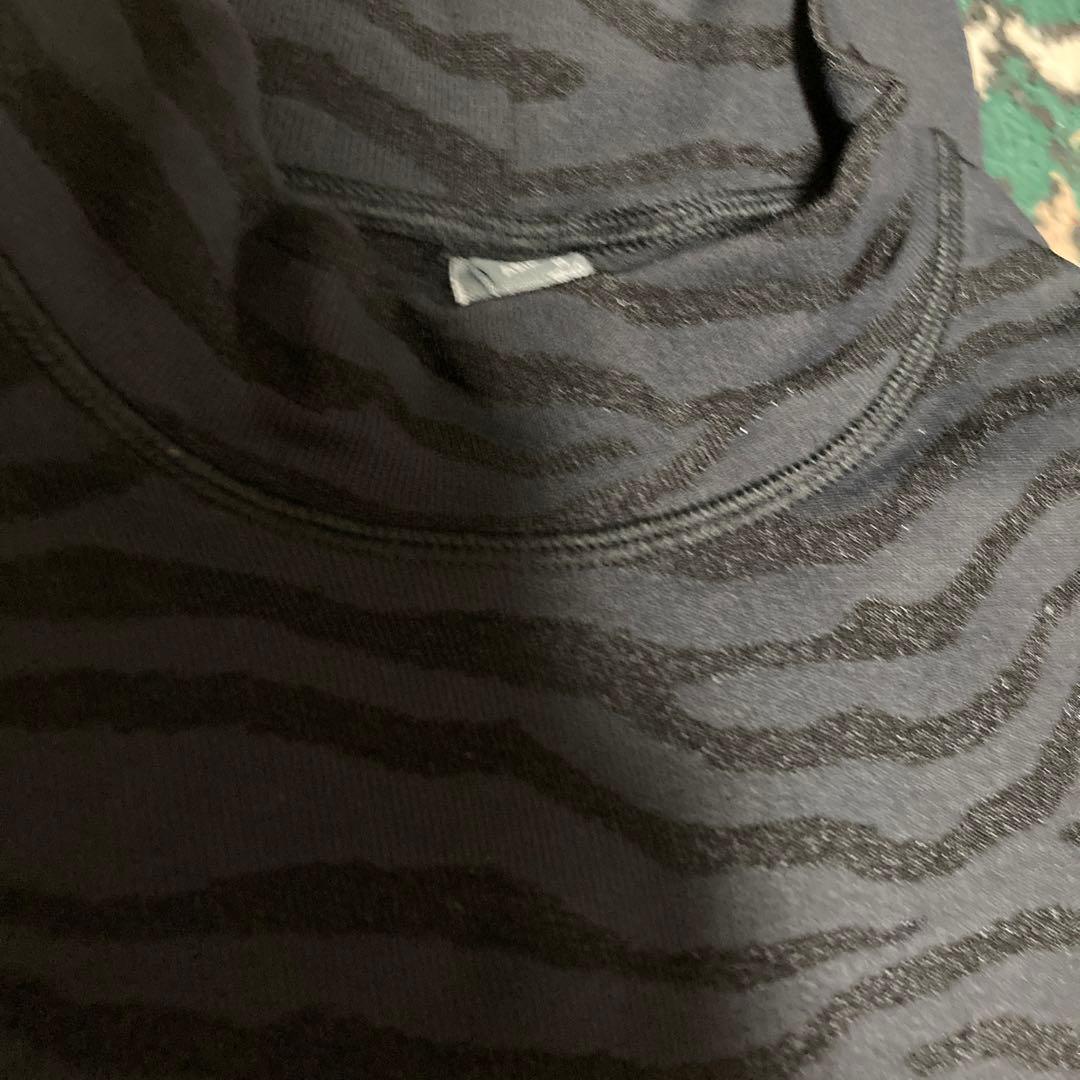美品adidasステラマッカートニー　ロゴ　トップス　ストレッチ　ゼブラ　ヨガ