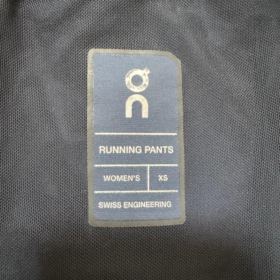 【ウィメンズ／XS】On RUNNING PANTS ネイビー
