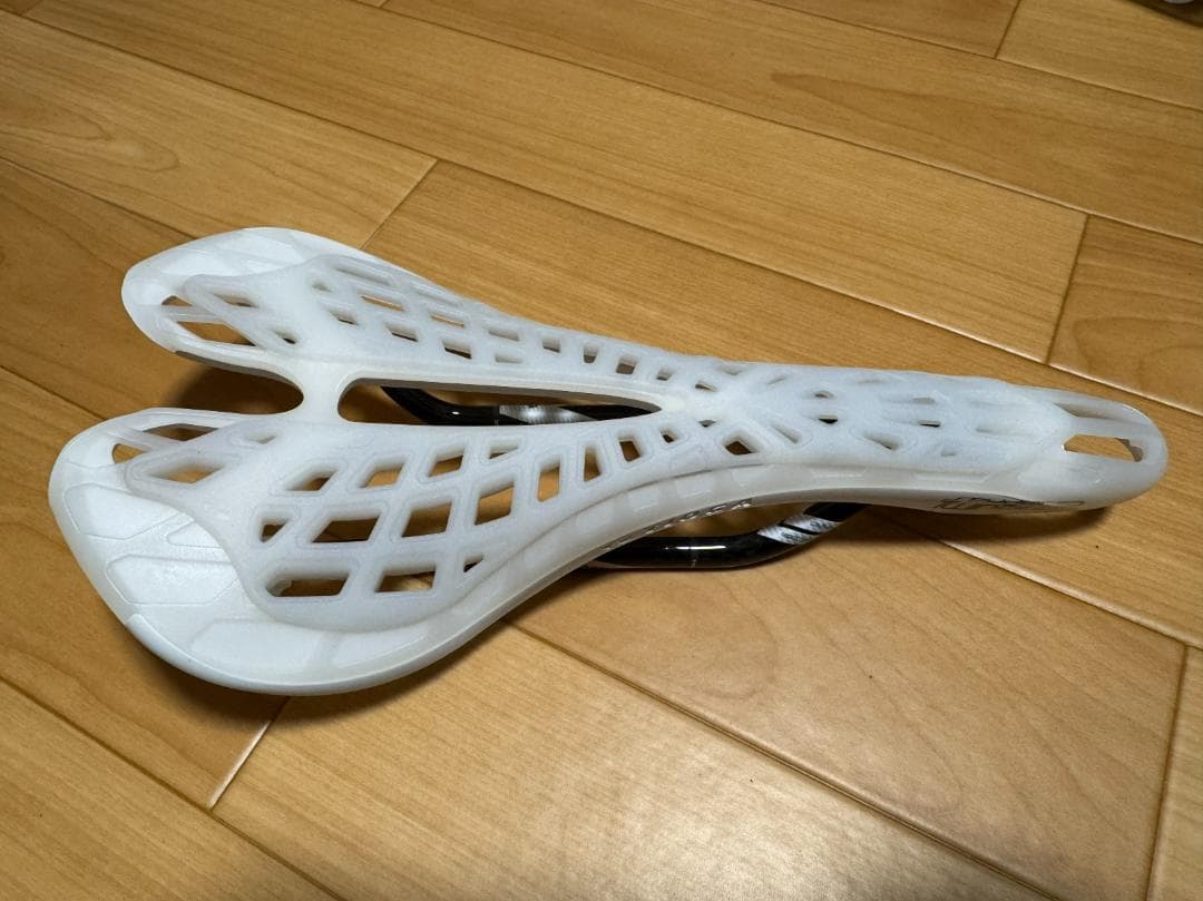 TIOGA twintail2 カーボンレール 125.2g