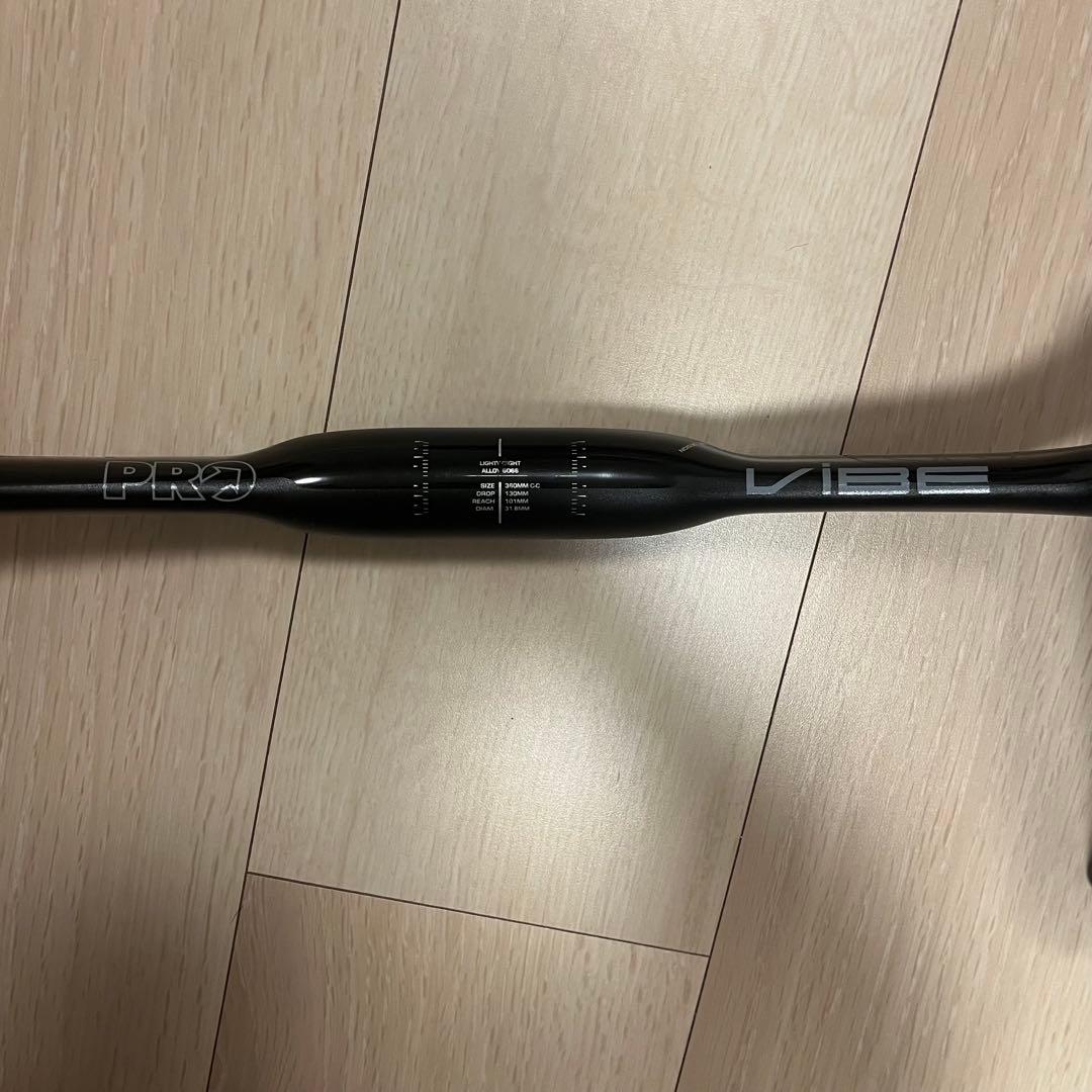 PRO ハンドルバー VIBE エアロパシュート360mm