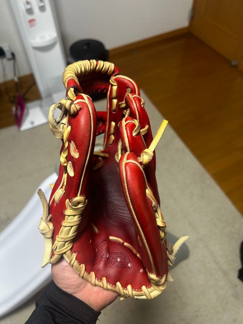 Slugger 赤 軟式グローブ 右投げ用