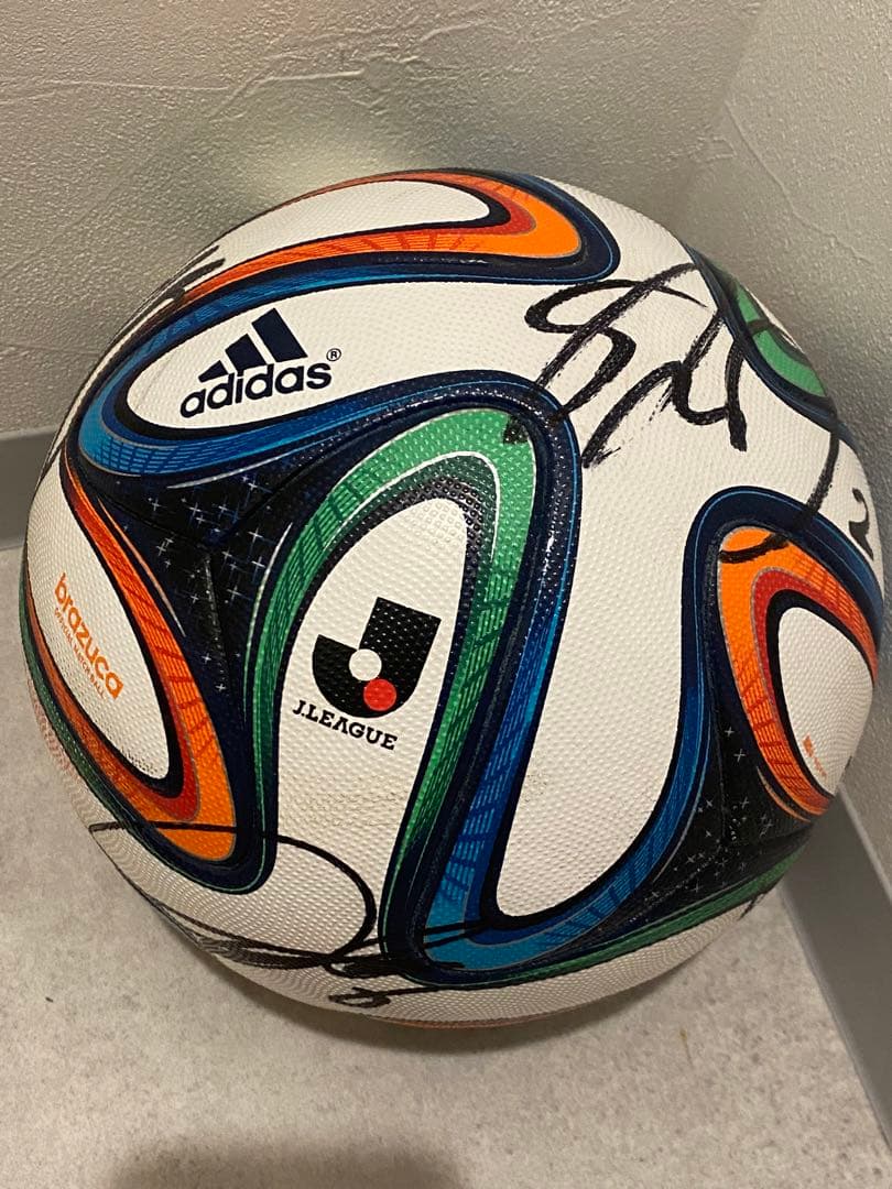 adidas Brazuca 公式試合球　ブラズーカ