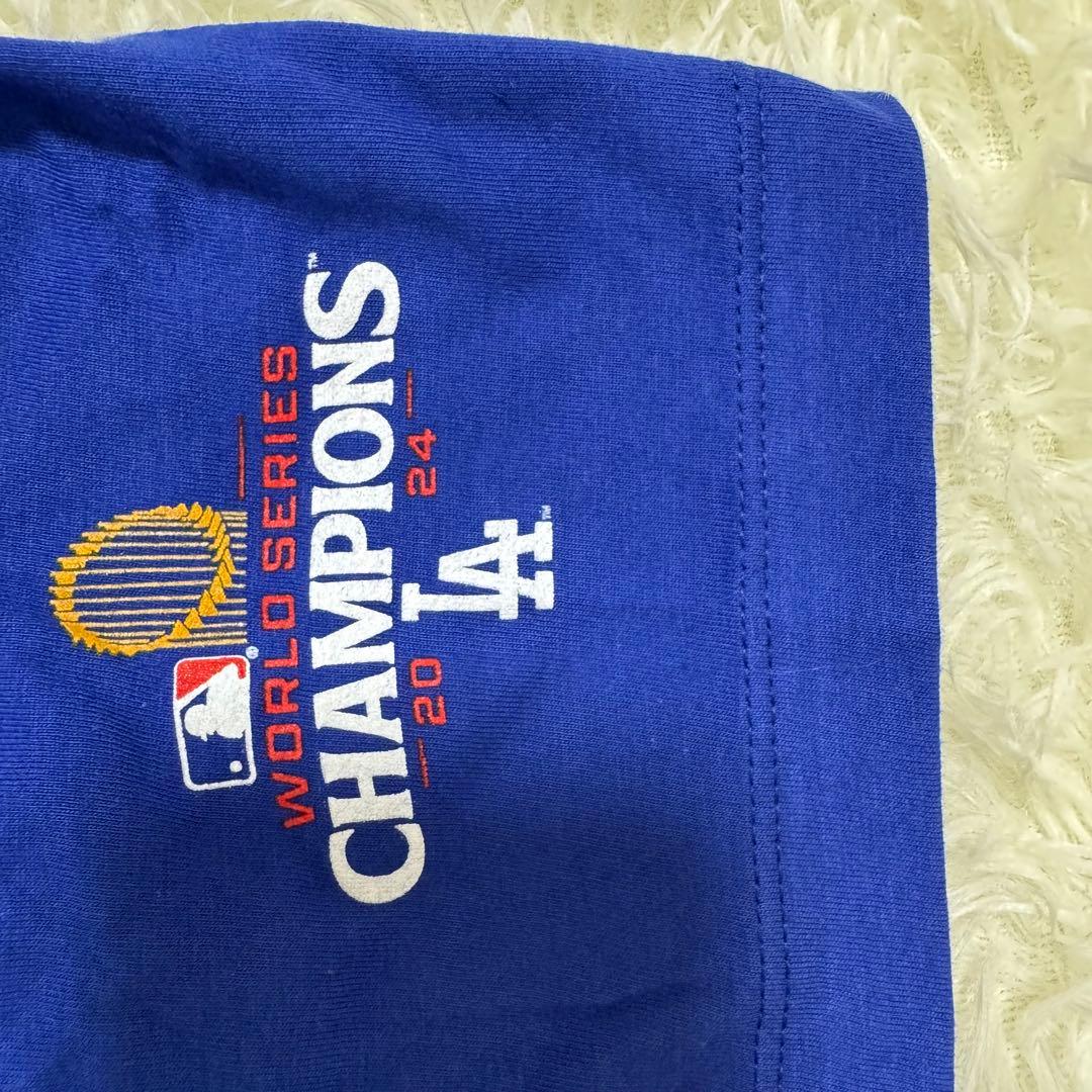 山本由伸選手　ドジャースワールドシリーズ優勝記念プリントTシャツ　背番号18