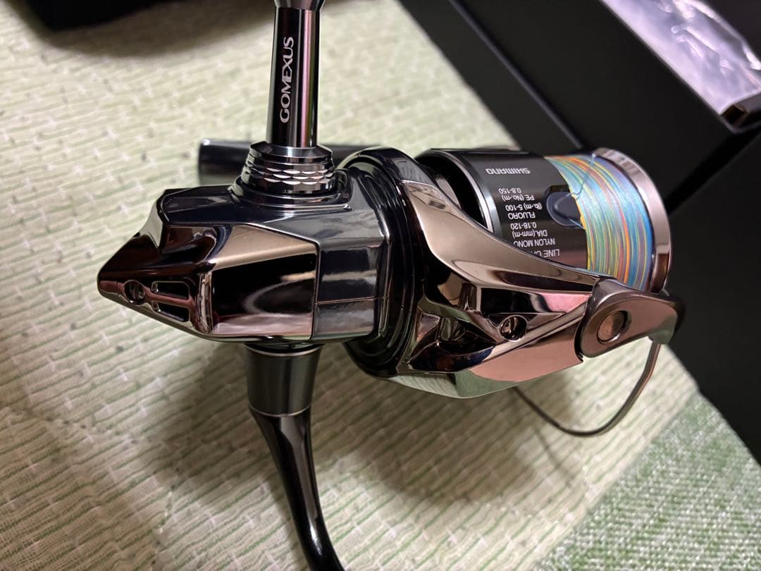SHIMANO STELLA 22ステラ 2500S スピニングリール