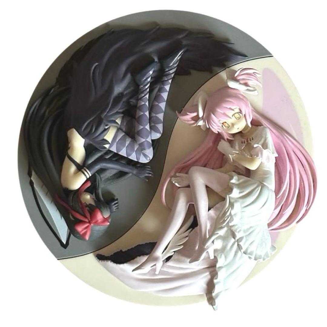 魔法少女まどか☆マギカ SQ 悪魔ほむら・アルティメットまどかフィギュア２体