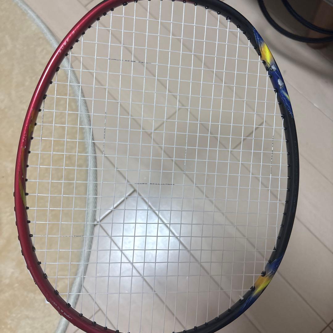 ASTROX77 バドミントンラケット　赤