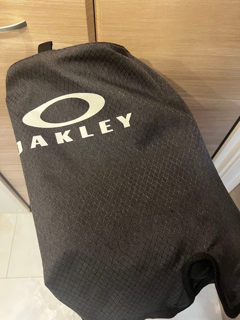 【最安値】OAKLEY ゴルフ キャディバック　スタンド付き　ブラック