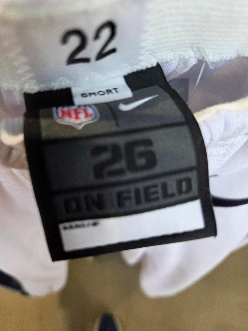 NIKE NFL フットボールパンツ ホワイト #22 サイズ26S