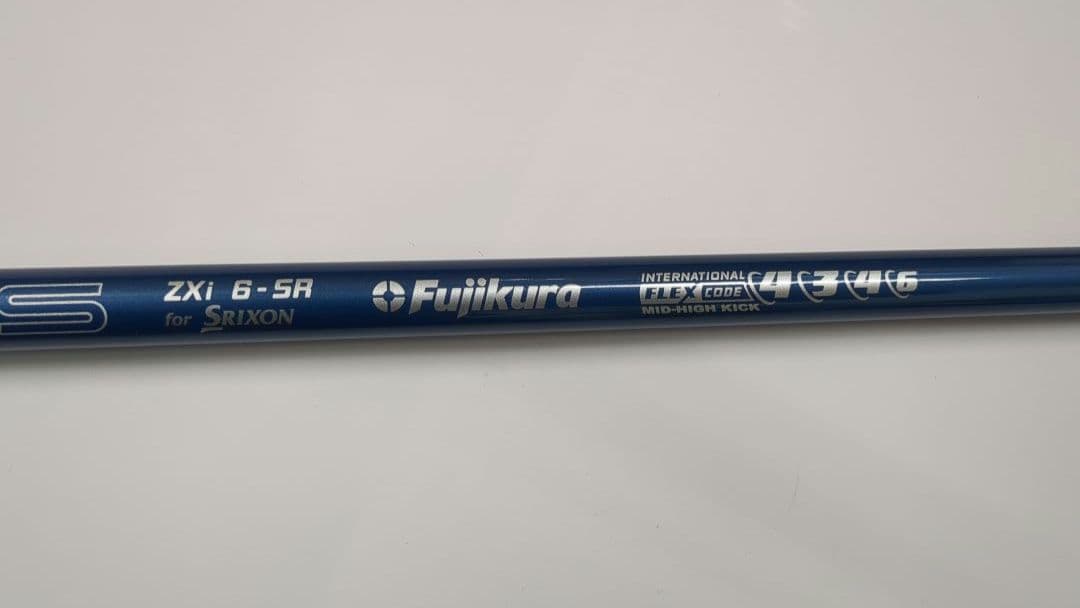 スリクソンスリーブ付シャフト　フジクラ　ベンタス　ZXi 6-SR ドライバー用