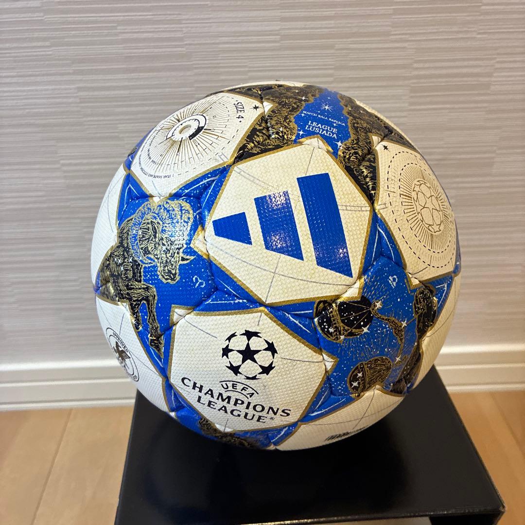 adidas UEFA Champions League サッカーボールサイズ4