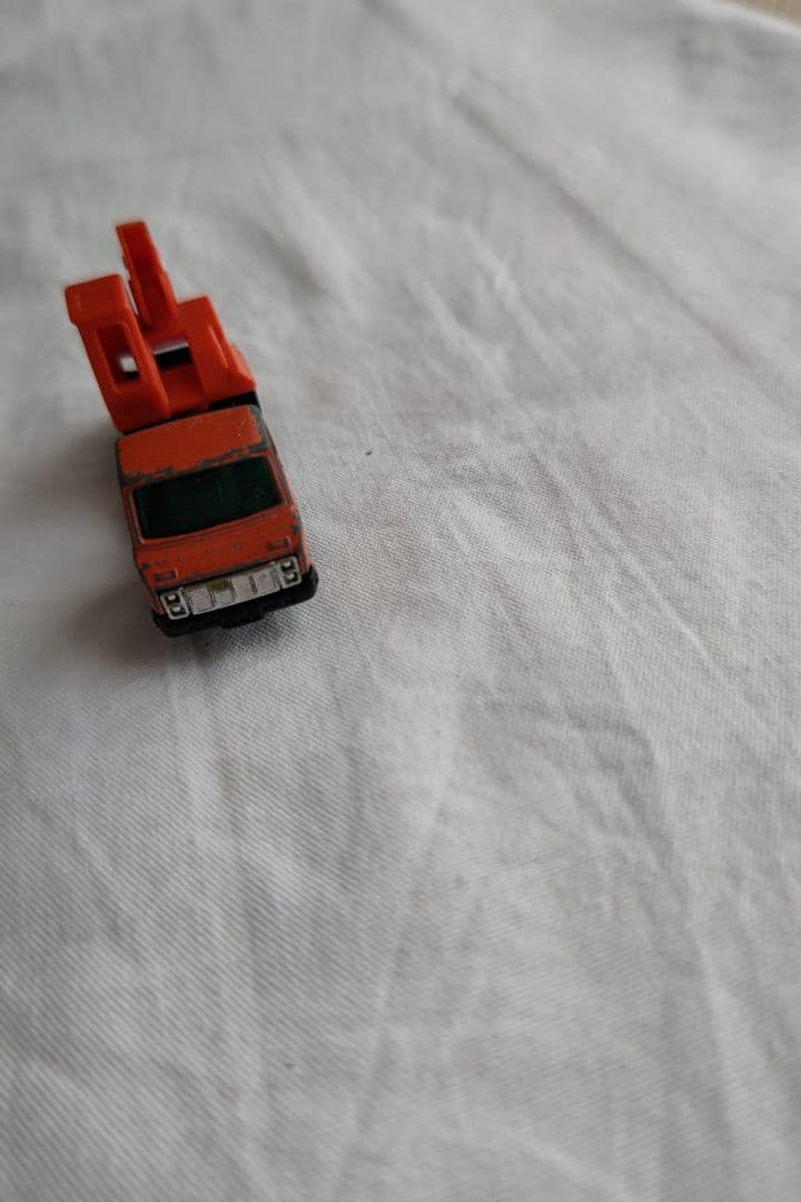 トミカ オレンジ ミニカー