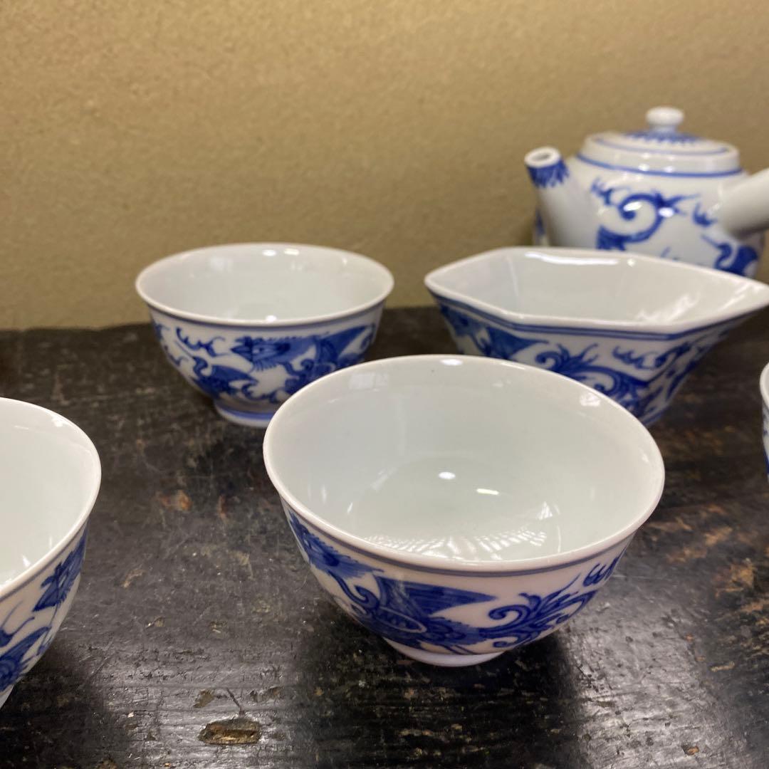 青い花模様の陶器製茶碗6個セット「作名有」