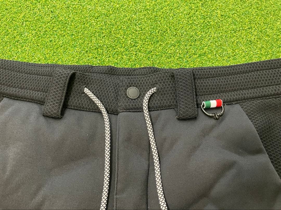 スリムフィットパンツ　冬のゴルフやタウンユースに