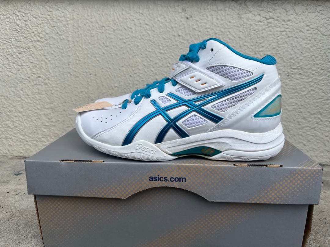 【新品未使用】 ASICS LADY GELFAIRY 6 22.5cm