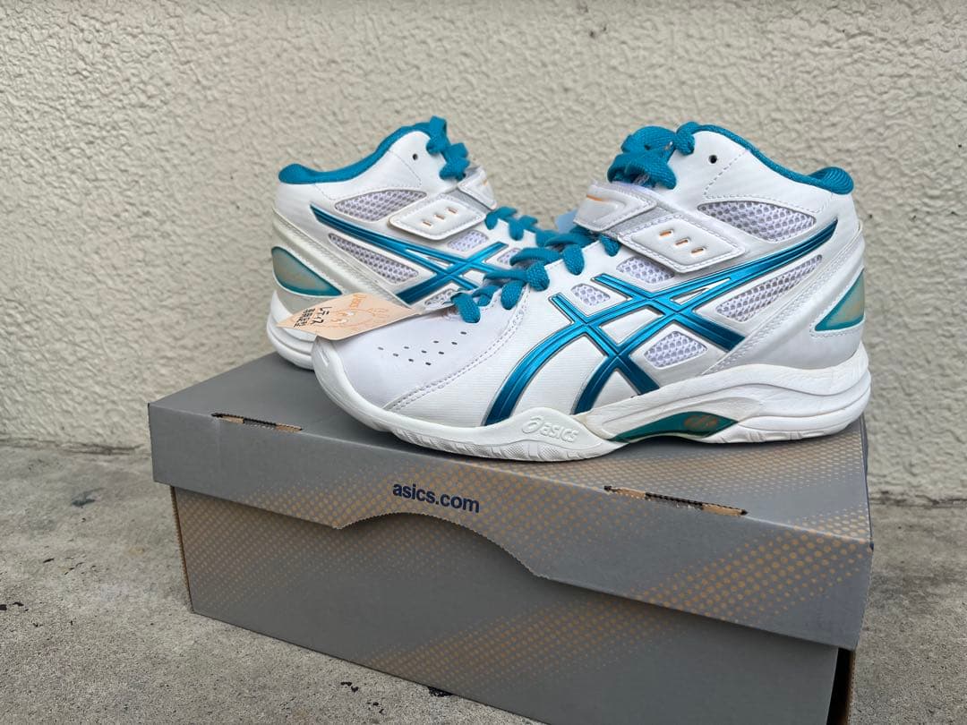 【新品未使用】 ASICS LADY GELFAIRY 6 22.5cm
