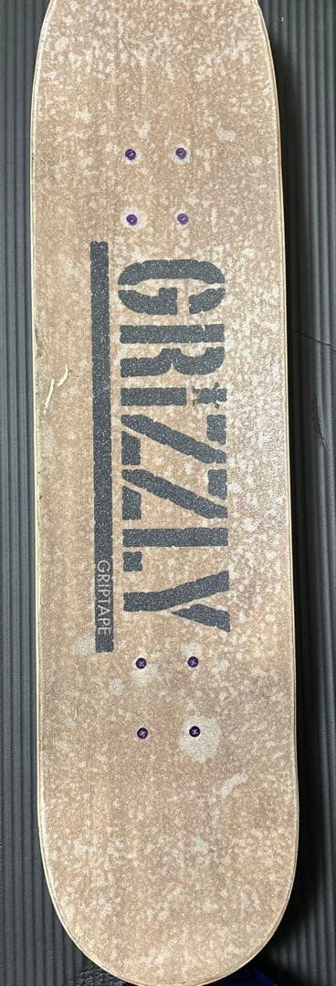 Grizzly スケートボード