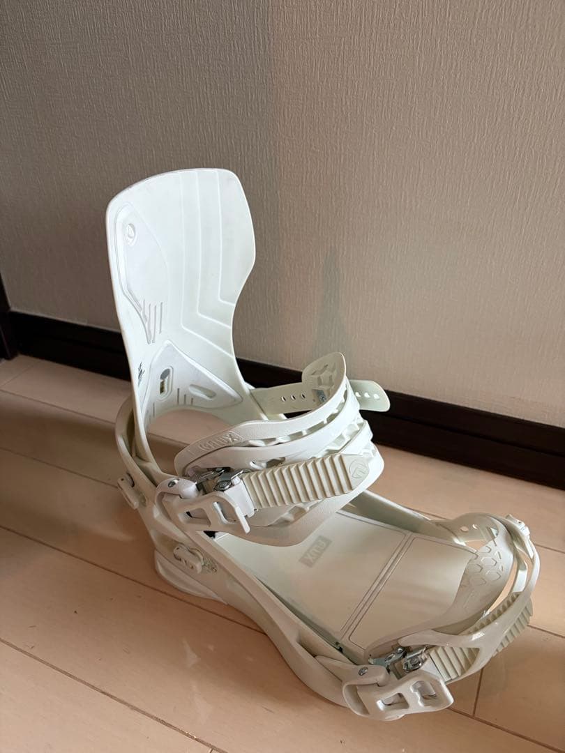 FLUX XF 23-24 Mサイズ WHITE