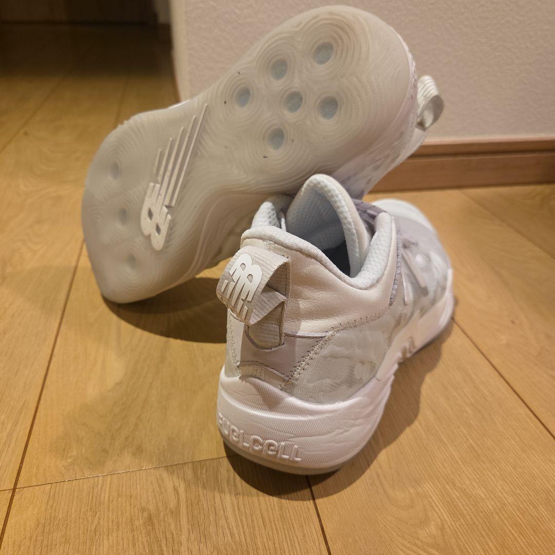 【27.5cm】NEW BALANCE バスケットシューズ BB2WYTW3