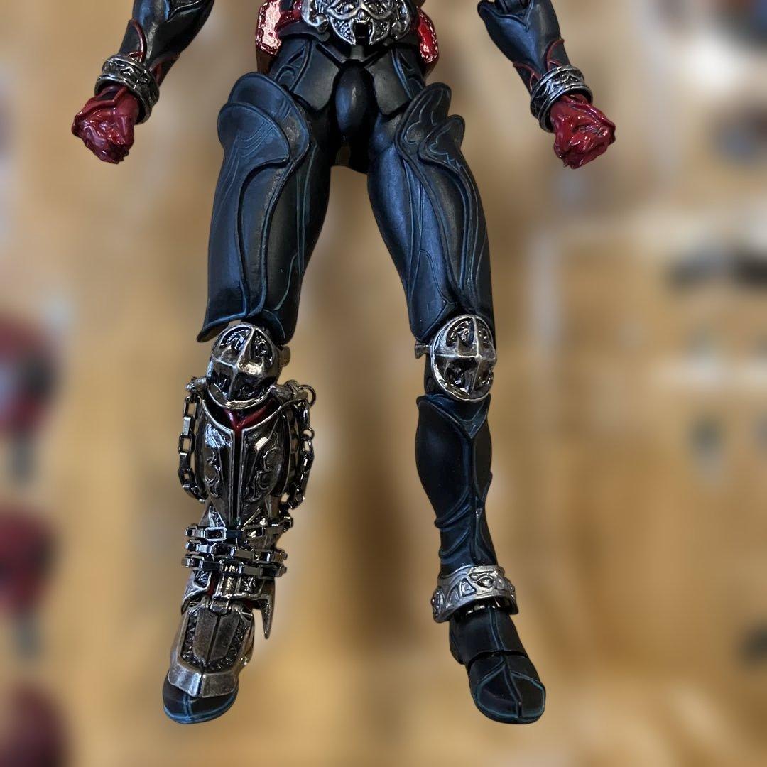 バンダイ　Vol. 50 仮面ライダー キバ　初回生産版　開封良品