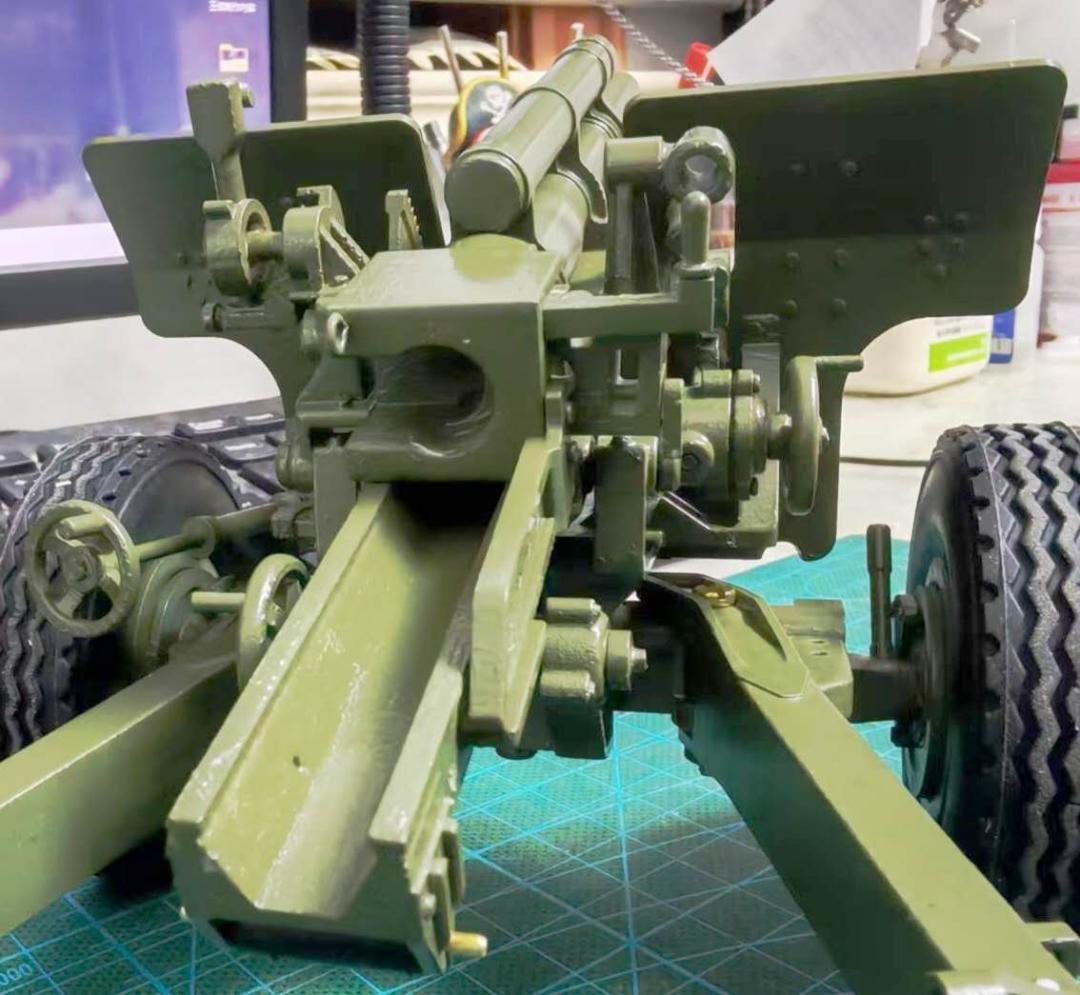 105ｍｍ榴弾砲模型　1/16スケール　手作　新品