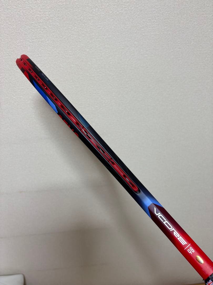 ヨネックス ブイコア98 YONEX VCORE 98