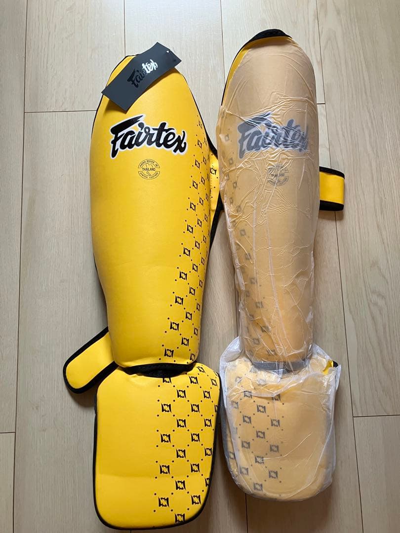 Fairtex イエロー レガース