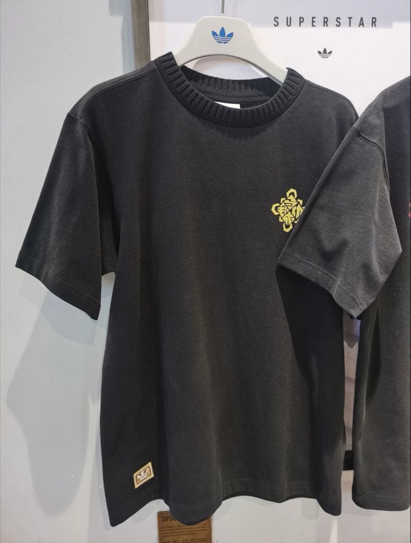 新品2XL Adidas FW25 CNY 馬年限定 半袖Tシャツ KT0714