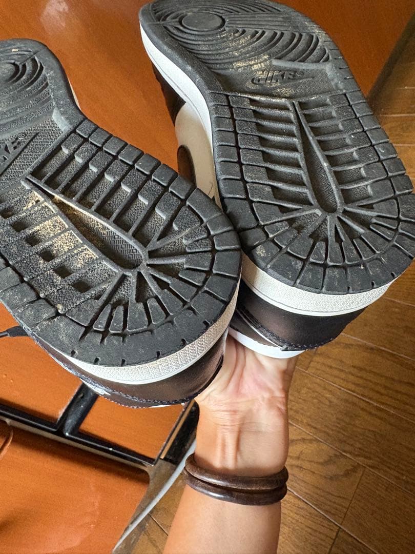 Air Jordan1 ミッドカット ウィメンズ