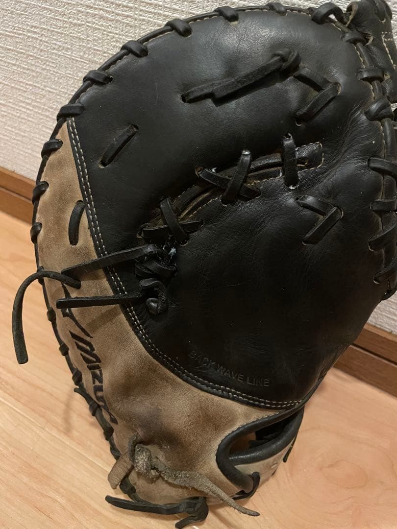 値下げ！！Mizuno USA硬式ファーストミット　黒/白　ＭＶＰ（ＧＸＦ５３）