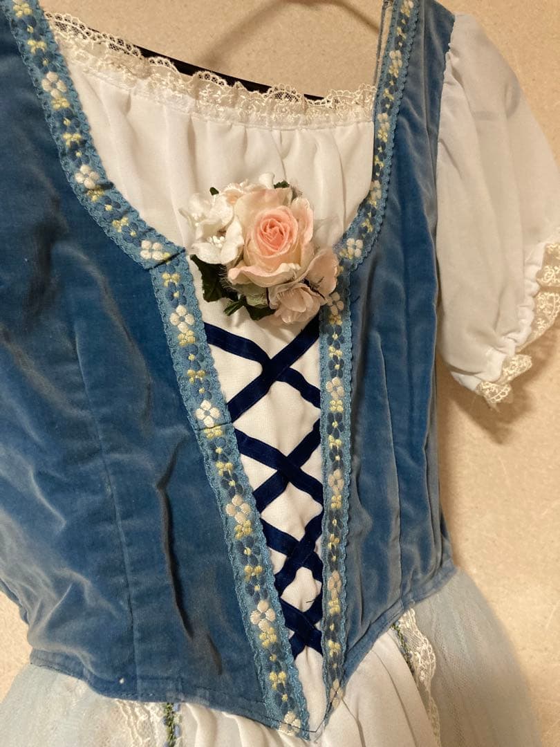 今週末迄　バレエ　衣装　ジゼル