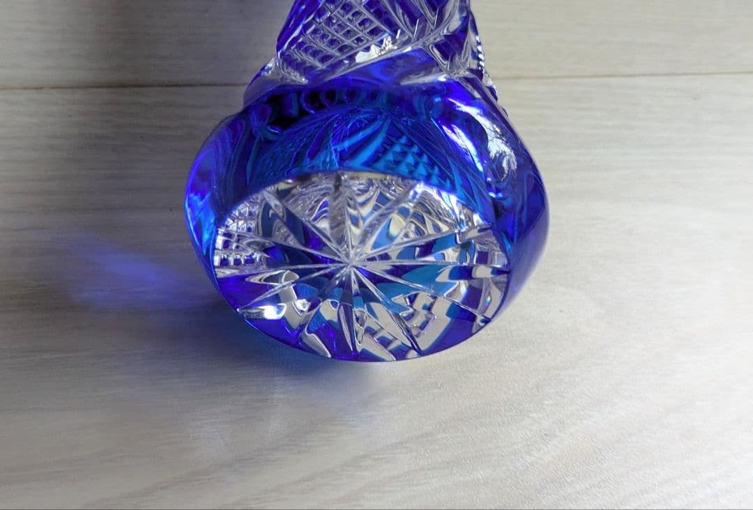 花瓶 一輪挿し 未使用品 江戸切子 ブルー カットガラス