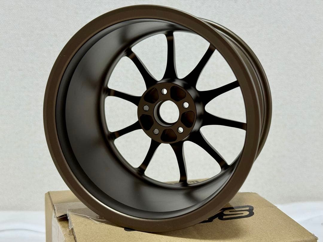 RAYS VOLK RACING 18インチ 1/4 CE28 ホイール